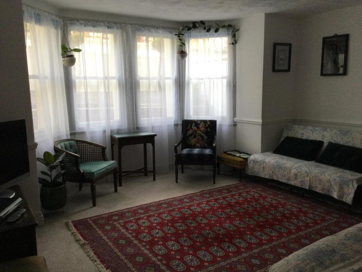 Bed and Breakfast Garden Flat 1 Llandudno Exterior foto